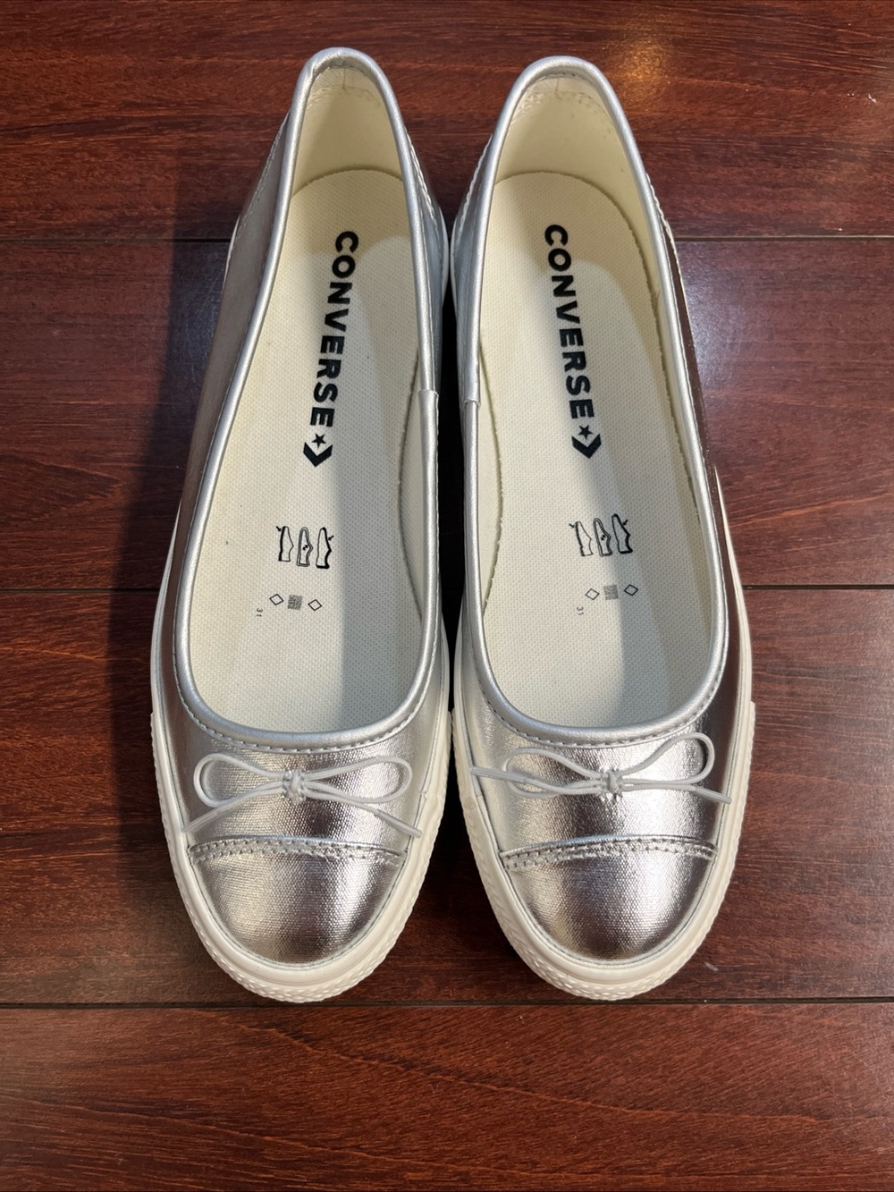 Womens 8 Converse Dainty Ballerina Slip On Silver Metallic New A14492C HALF BOX - Picture 13 of 16